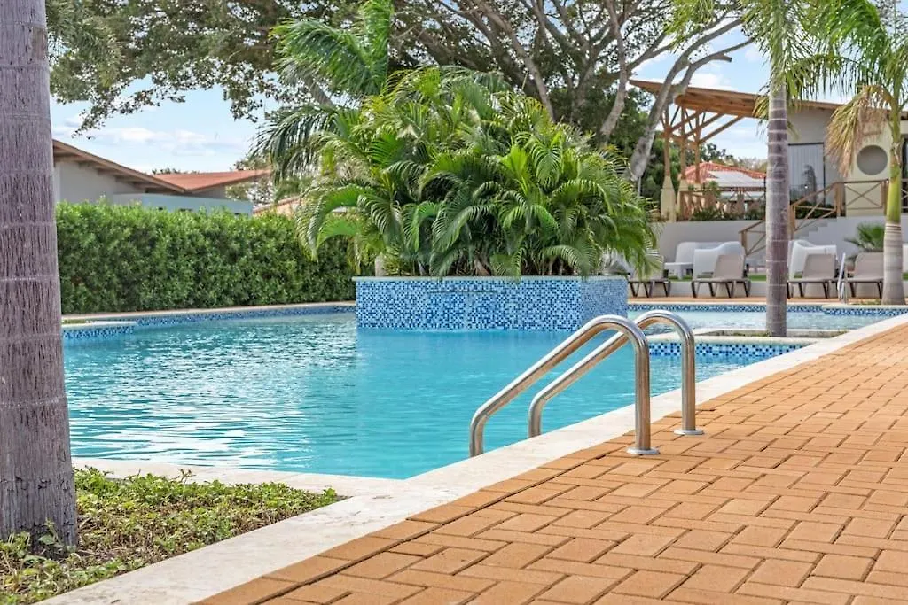 Malvales Resort # App 6 Willemstad Curacao